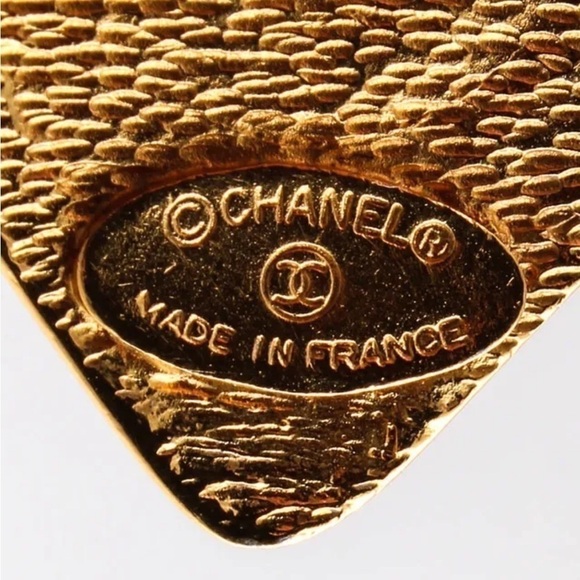 Chanel Vintage Diamond Shaped CC Charm Necklace - Picture 3 of 10